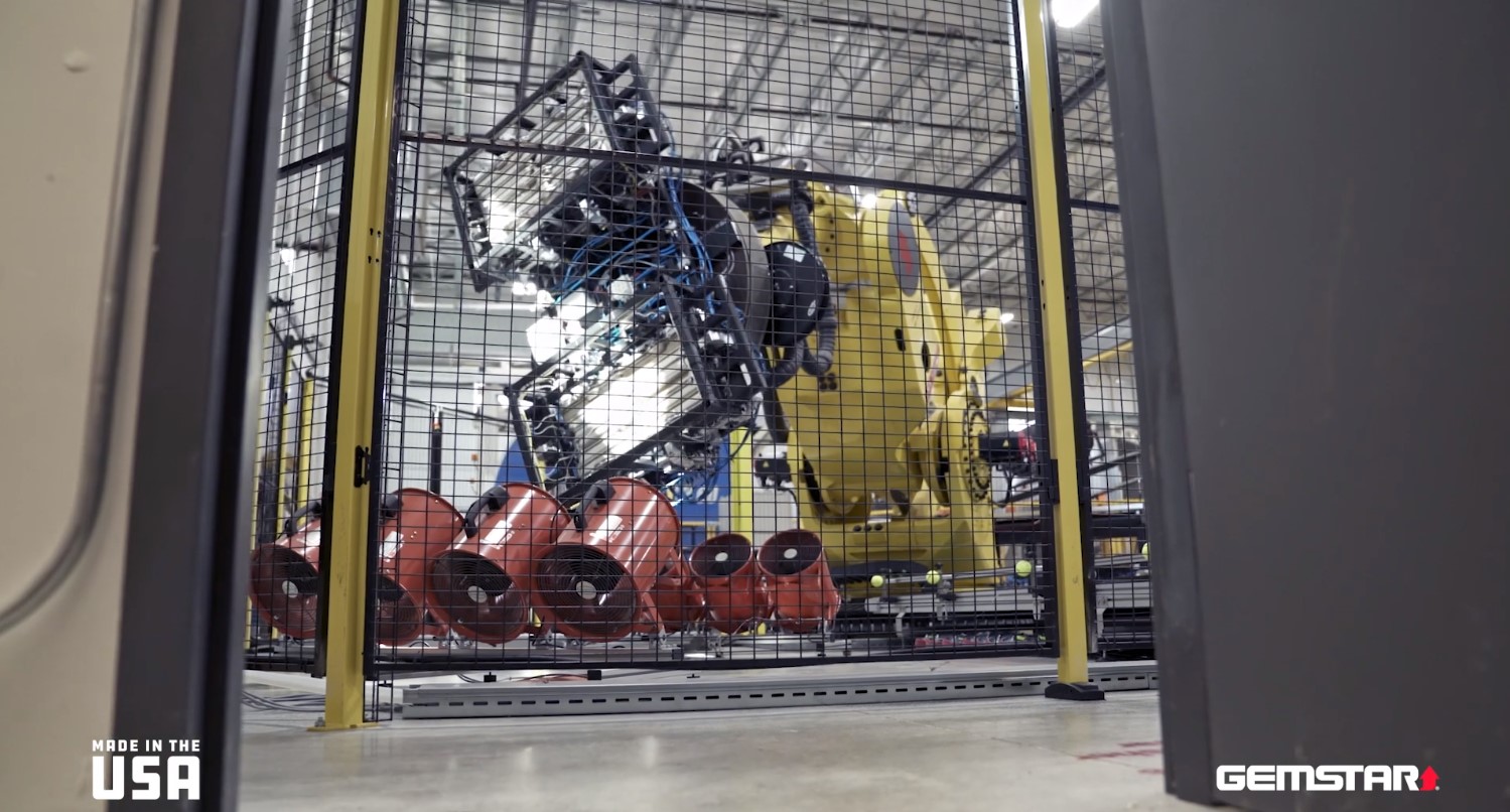 Gemstar's Robomold robots in action